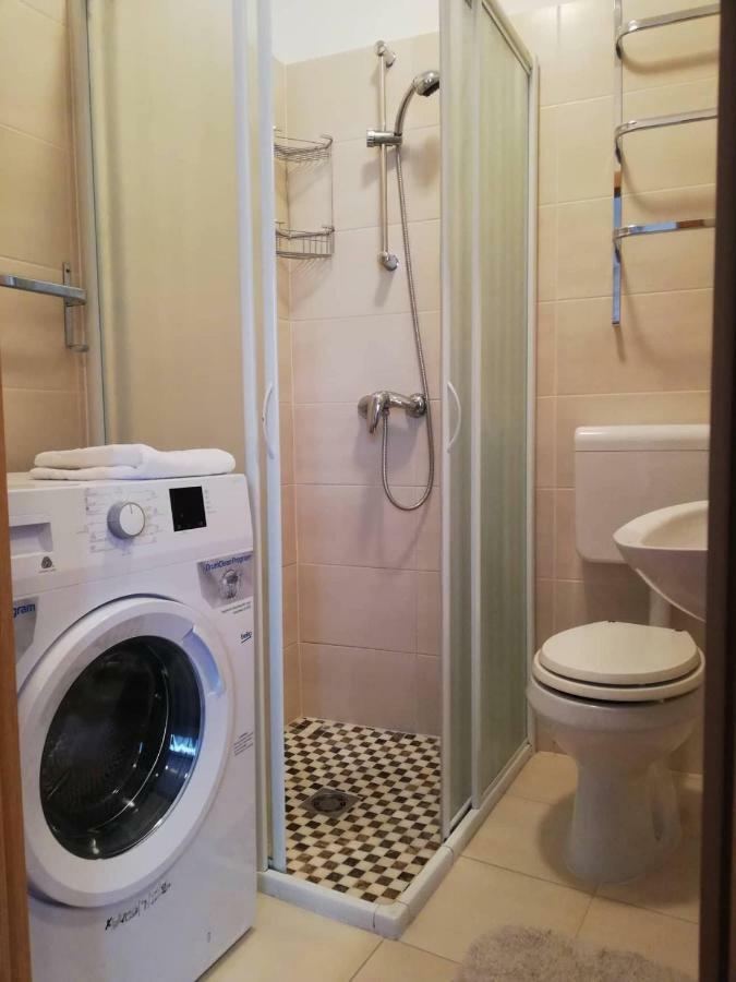 Vse Kontenti Koper városi község Kültér fotó